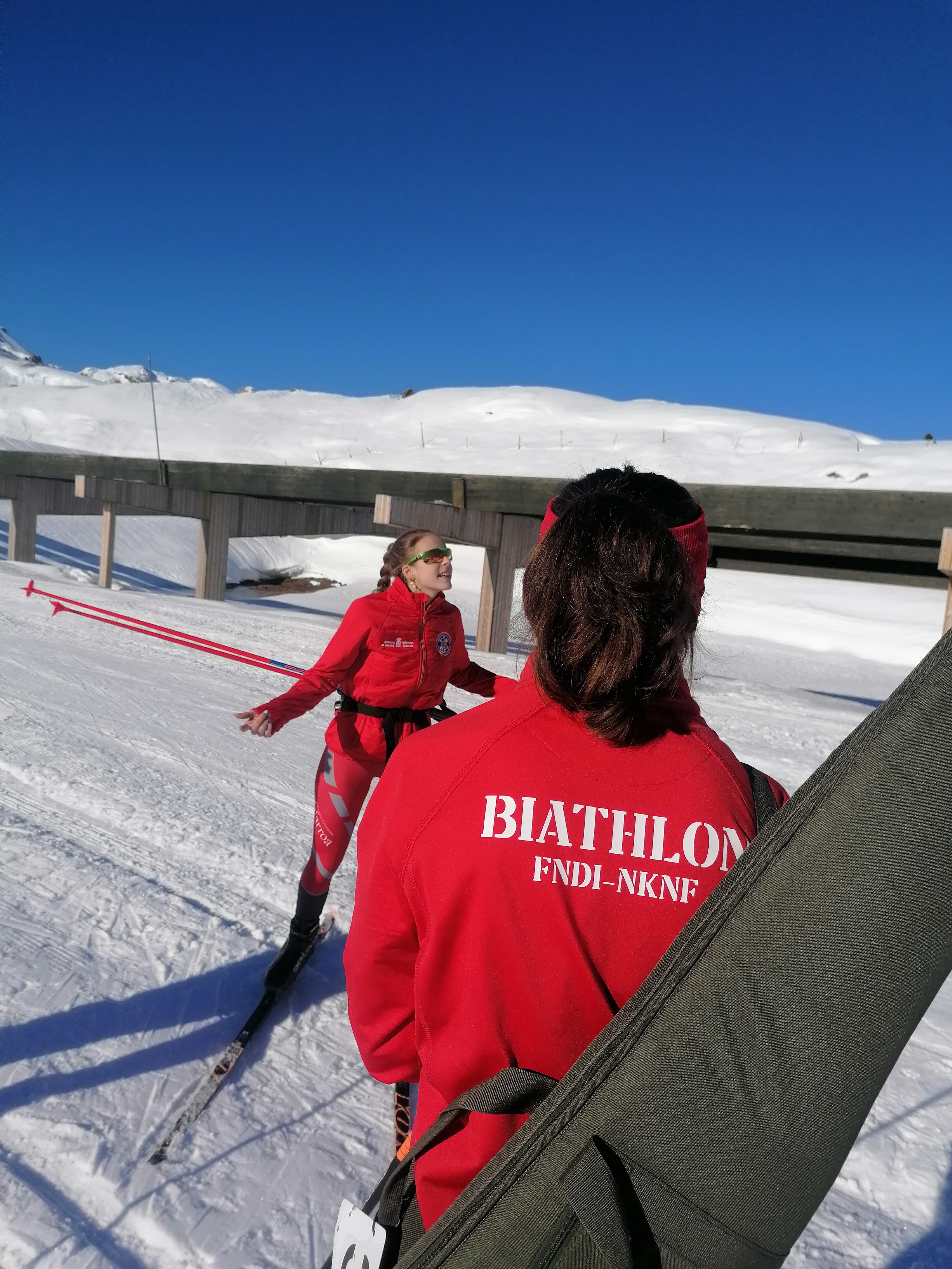 Primer entrenamiento en nieve del equipo navarro de biathlon